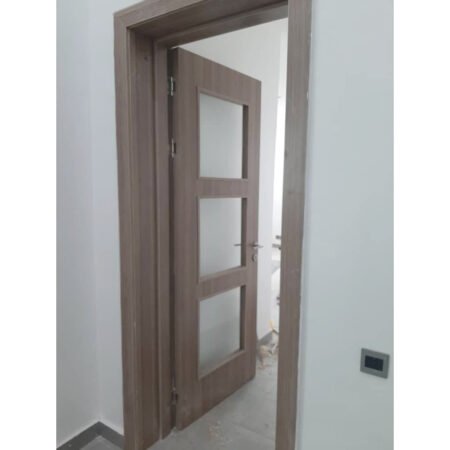 EQDR09 - Single Leaf Door with Glass Insert